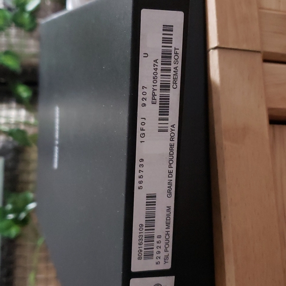 SOLD YSL envelope clutch - Picture 5 of 7